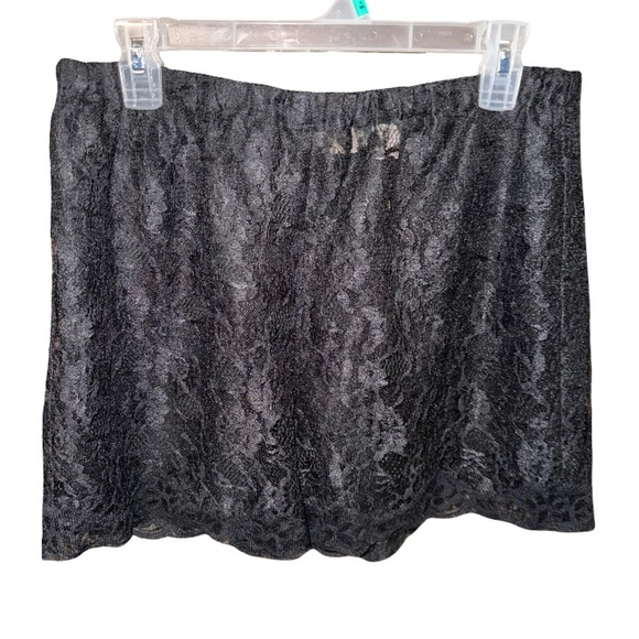 Vintage Victoria Secret Lace Shorts - Double Lined- See through - Picture 1 of 1